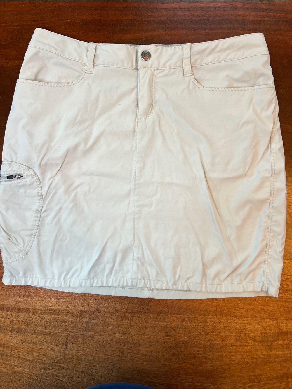 Patagonia Women’s Beige Cargo Skirt Pockets Short Woven Polyester Size 4
